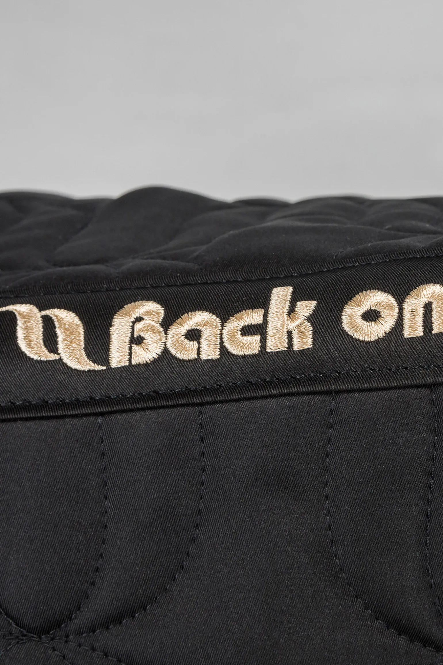 Back on Track Deep Nights Jumping Saddle Pad