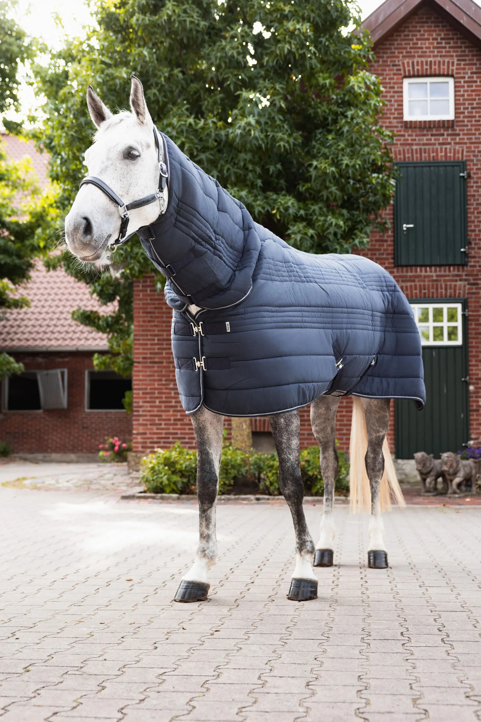 Horze Kingsley stalldekken med hel hals, 300 gram